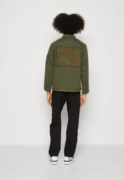 Alpha Industries FIELD JACKET - Leichte Jacke - Khaki -Alpha Industries 0370c7c21d7448af9cf1b996a4d42bf4