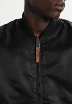 Alpha Industries Bomberjacke - Black 9 Alpha Industries Bomberjacke - Black -Alpha Industries 04ade5c8f68a4a76a3433bd33ffb17e3