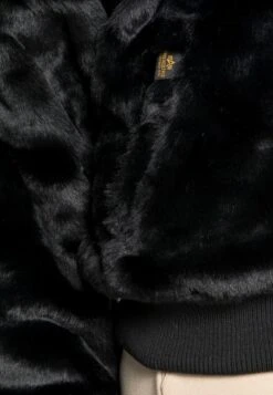 Alpha Industries Bomberjacke - Black 10 Alpha Industries Bomberjacke - Black -Alpha Industries 05ac7e5043494693b7285538f9474eee