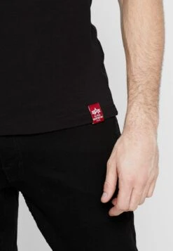 Alpha Industries Top - Black -Alpha Industries 4126dee3645240539094c6ccf7d0fa96