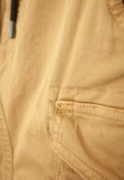 Alpha Industries Shorts - Beige -Alpha Industries 41302b318910468ab036ef1175f7f055