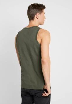Alpha Industries Top - Dark Olive 8 Alpha Industries Top - Dark Olive -Alpha Industries 55787d98da194ad8816079a7ccf9bcf7