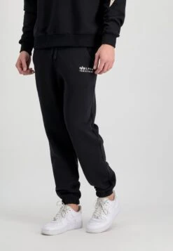 Alpha Industries EMB REGULAR - Jogginghose - Organic Black -Alpha Industries 6d0c9edf0d65469791b374fd667df89e