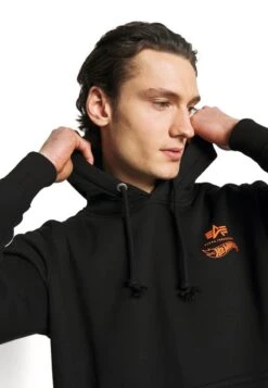 Alpha Industries FLAME HOODY - Sweatshirt - Black -Alpha Industries 7094357208be4a2abf09430bce11350e