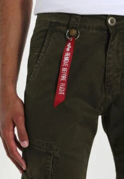 Alpha Industries AGENT - Cargohose - Black Oliv -Alpha Industries 9769e5a9eef44e1f9e5a1289786cb726