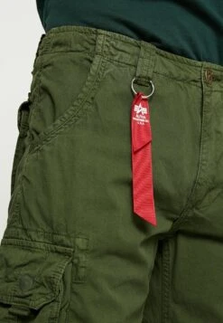 Alpha Industries JET - Shorts - Dark Oliv -Alpha Industries a3fef78b25d847b49fc1ed20866109bf