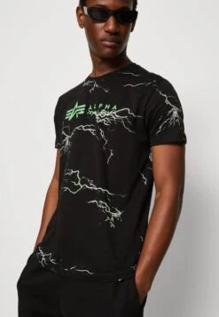 Alpha Industries LIGHTNING - T-Shirt Print - Black/poison Green -Alpha Industries b6fc755029cb43c7bda387c27020c225