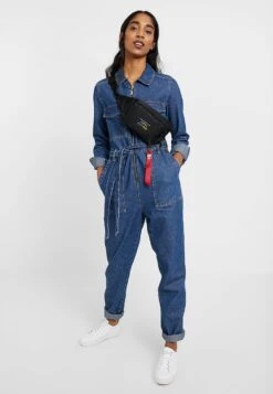 Alpha Industries CREW WAIST BAG UNISEX - Gürteltasche - Black -Alpha Industries c37e3f08396349aab00ff3122d90d1ad