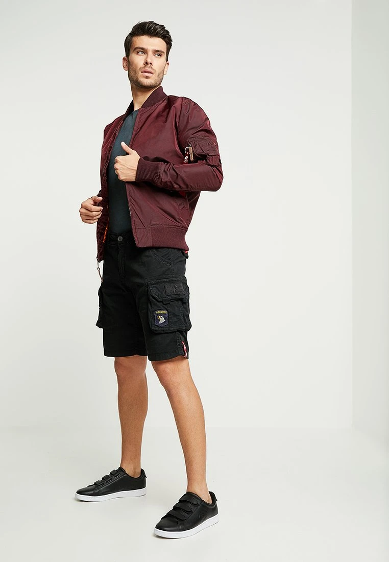Alpha Industries CREW PATCH - Shorts - Black 2 Alpha Industries CREW PATCH - Shorts - Black – Bild 2