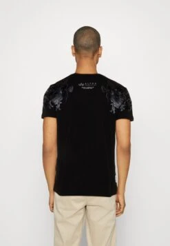 Alpha Industries DRAGON - T-Shirt Print - Black -Alpha Industries dc188f6f2f044fae905145d14b7408bc