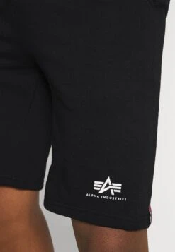 Alpha Industries BASIC SMALL LOGO - Shorts - Black -Alpha Industries f7b17109bf0a48729a79d8f74a1756e1