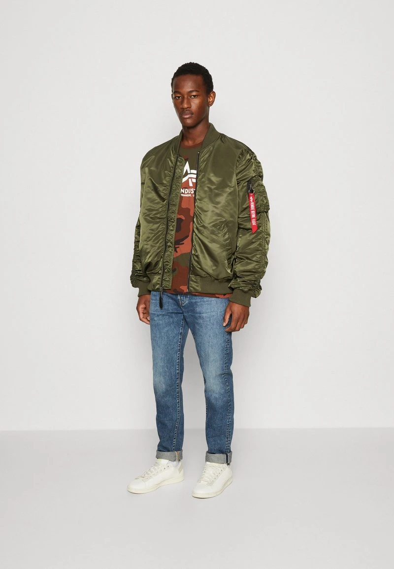 Alpha Industries MA-1 PUCKERED - Bomberjacke - Dark Olive 2 Alpha Industries MA-1 PUCKERED - Bomberjacke - Dark Olive – Bild 2